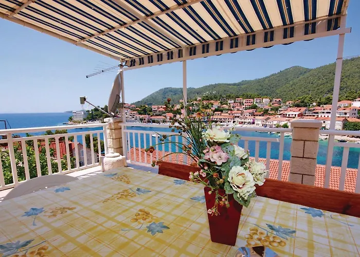 4 Bedroom Beautiful In * 브르나